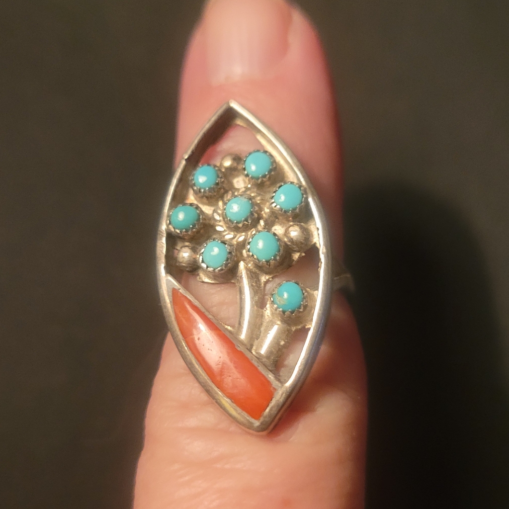 Vintage Native American Zuni Ring Sterling Turquoise Coral 275$